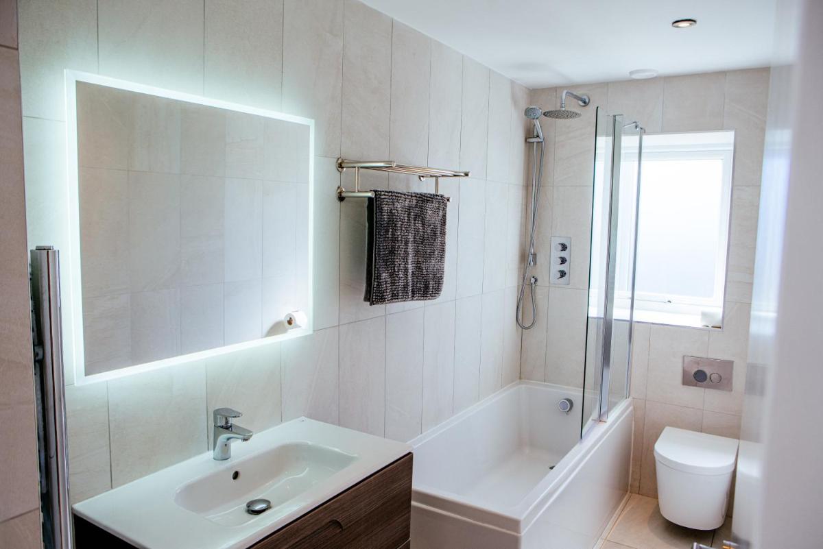 Sennen Cove Cottage - Housity