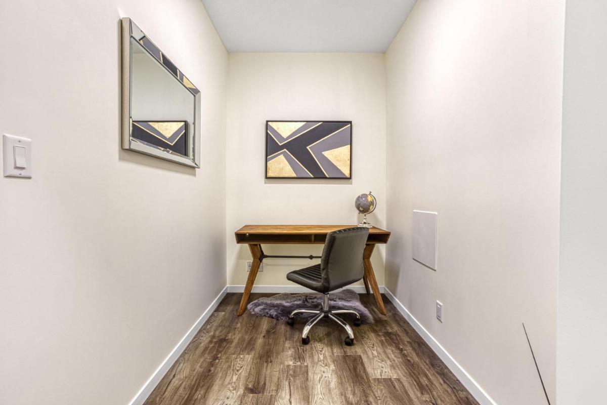 Posh Brand New Building w/Private office & Patio - Housity