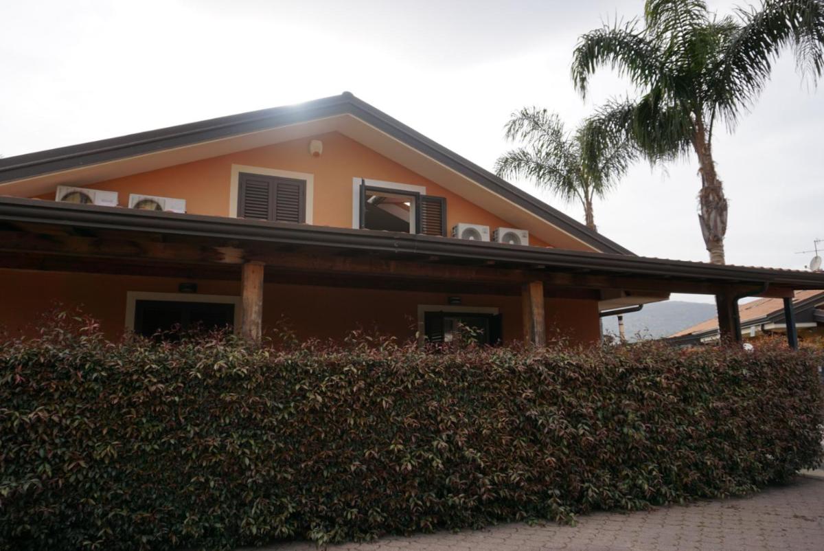 Villetta Artale Marina - Housity