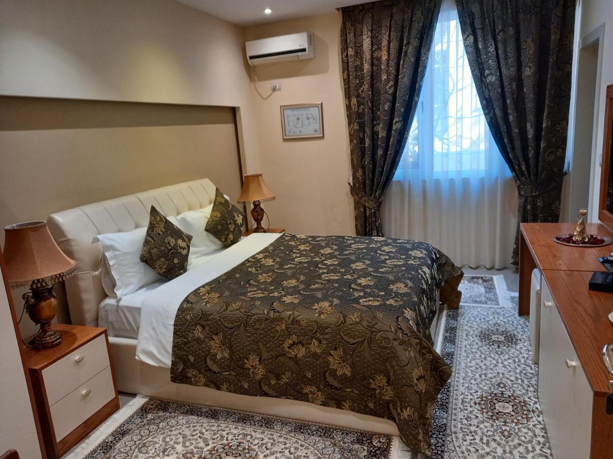 Suitetrails - Vila Tako - Hotel