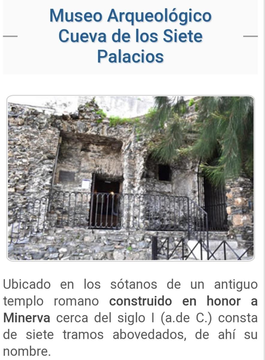 Suitetrails - Escapada romantica con vistas al mar y a la ciudad en Almunecar Granada España