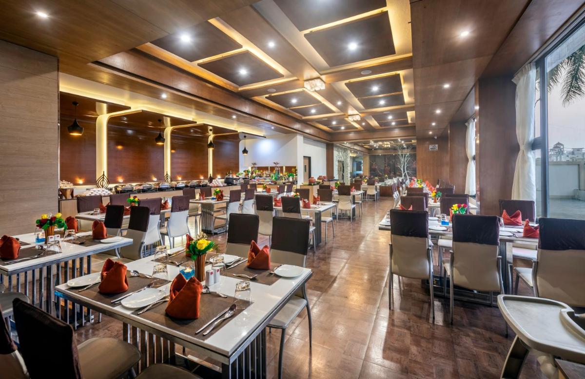 Lords Inn Somnath - Housity