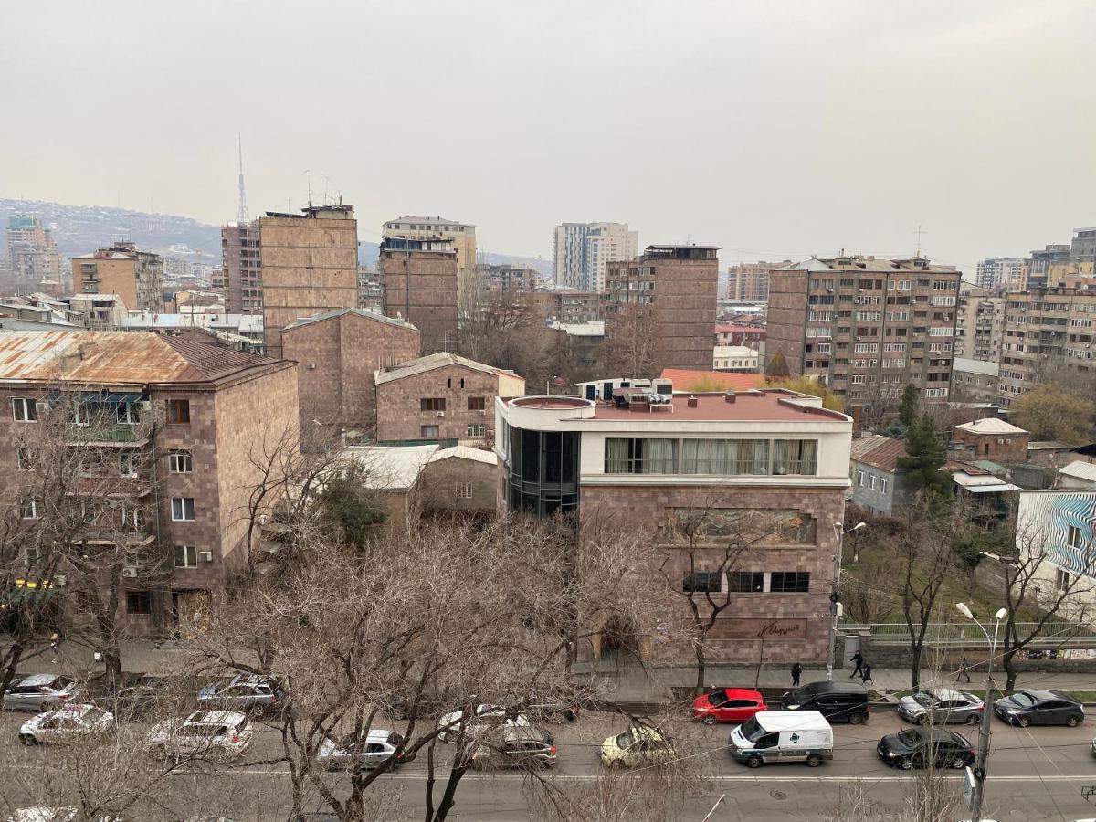 Saryan street, 1 bedroom Comfortable, Renovated apartment SA650 - Housity