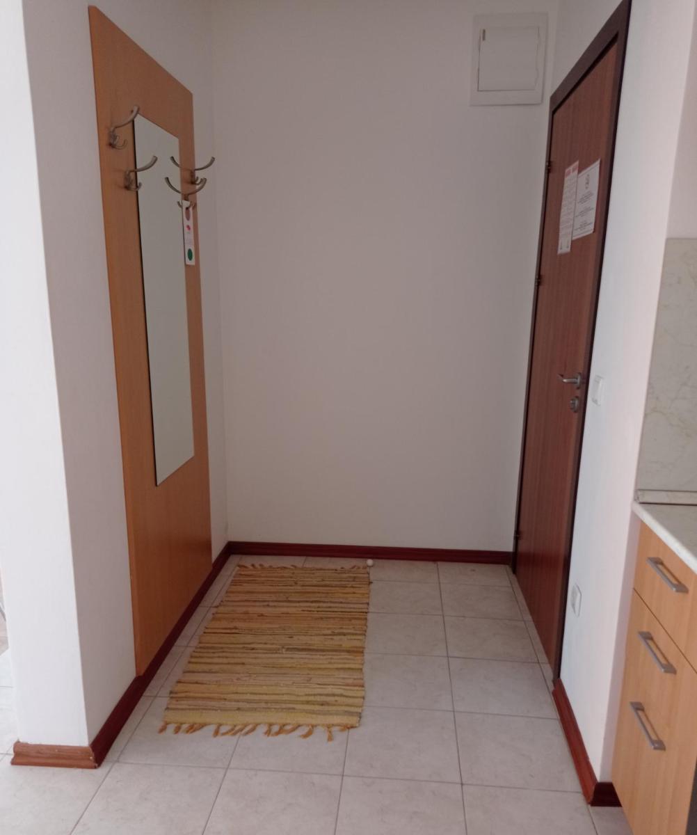 Апартаменти плаж Червенка - Housity