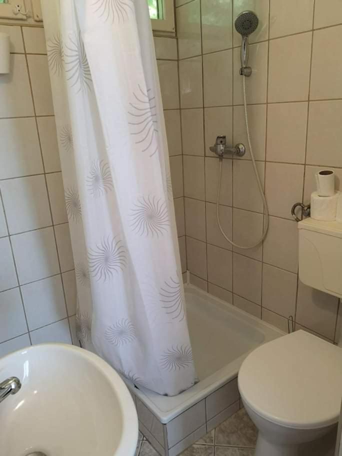 Erdőszéli vendégház - Housity