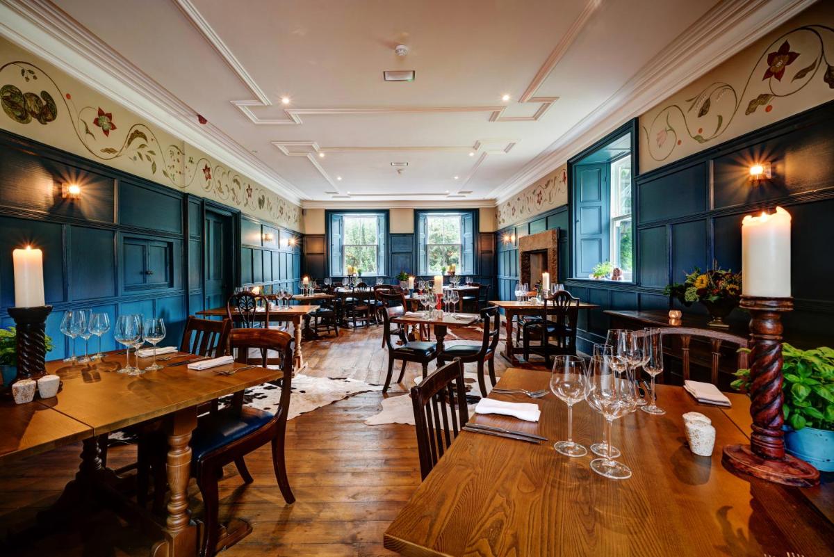 High Force Hotel - Housity