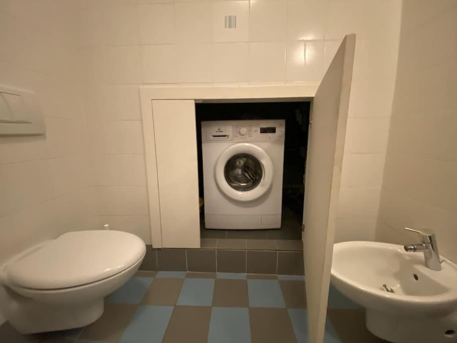 San Sisinio Apartment Argegno - Housity