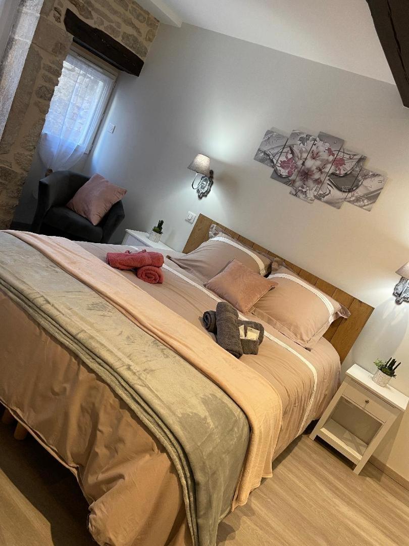 Chez la p'tite Marie - Housity