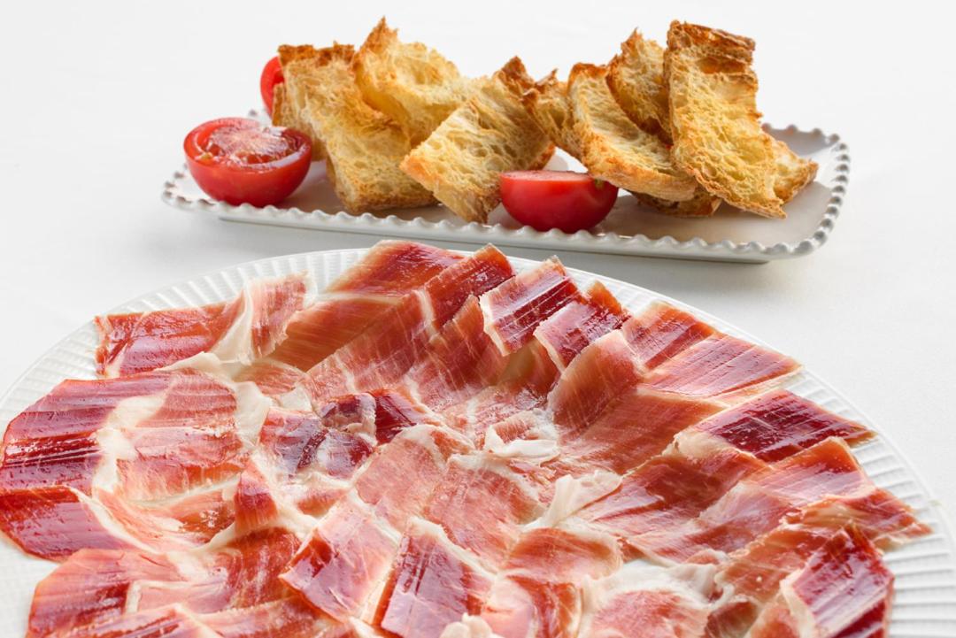 Comida en o cerca de este hotel