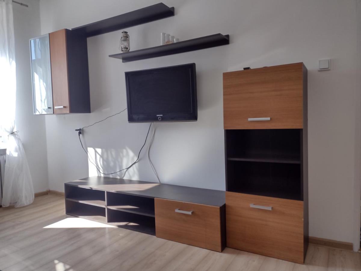 Boguslava Apartment - Housity
