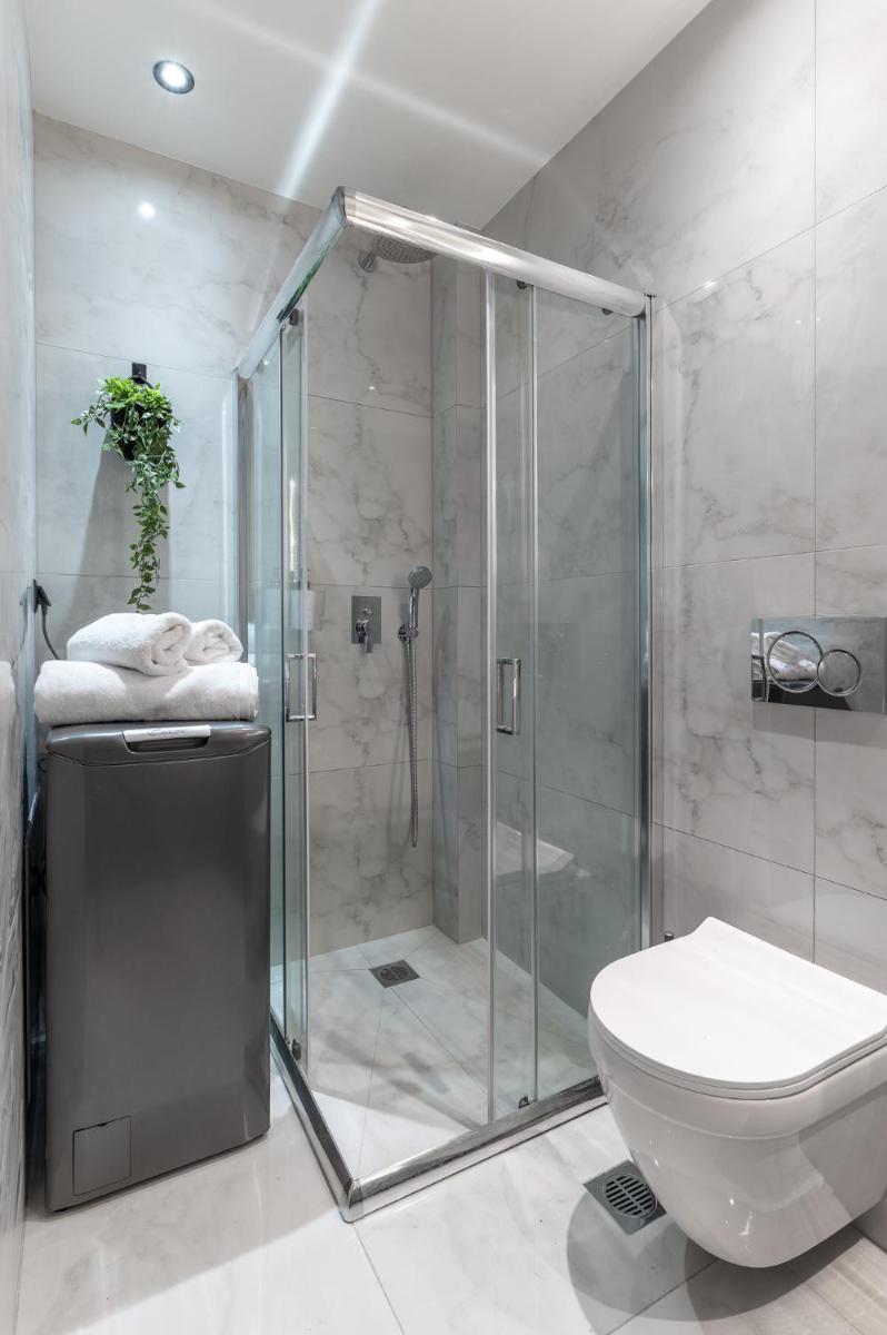 Athena Studio in Gazi - Housity