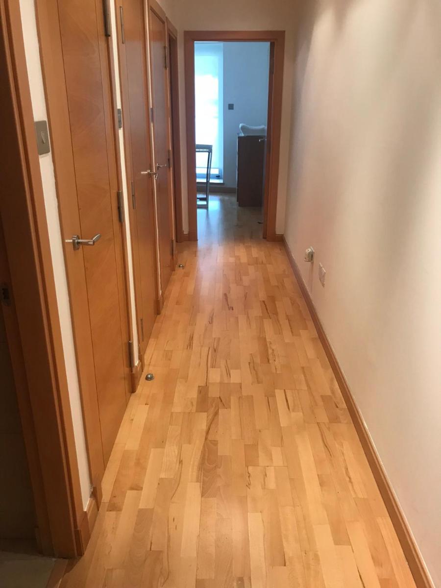 2 bedroom 1 bathroom apt with Communal pools in Ocean Village - Housity