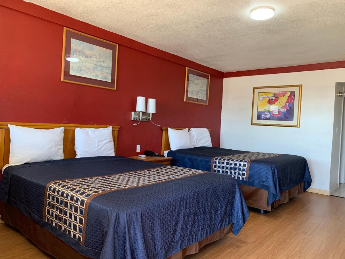 Budget Inn - Housity