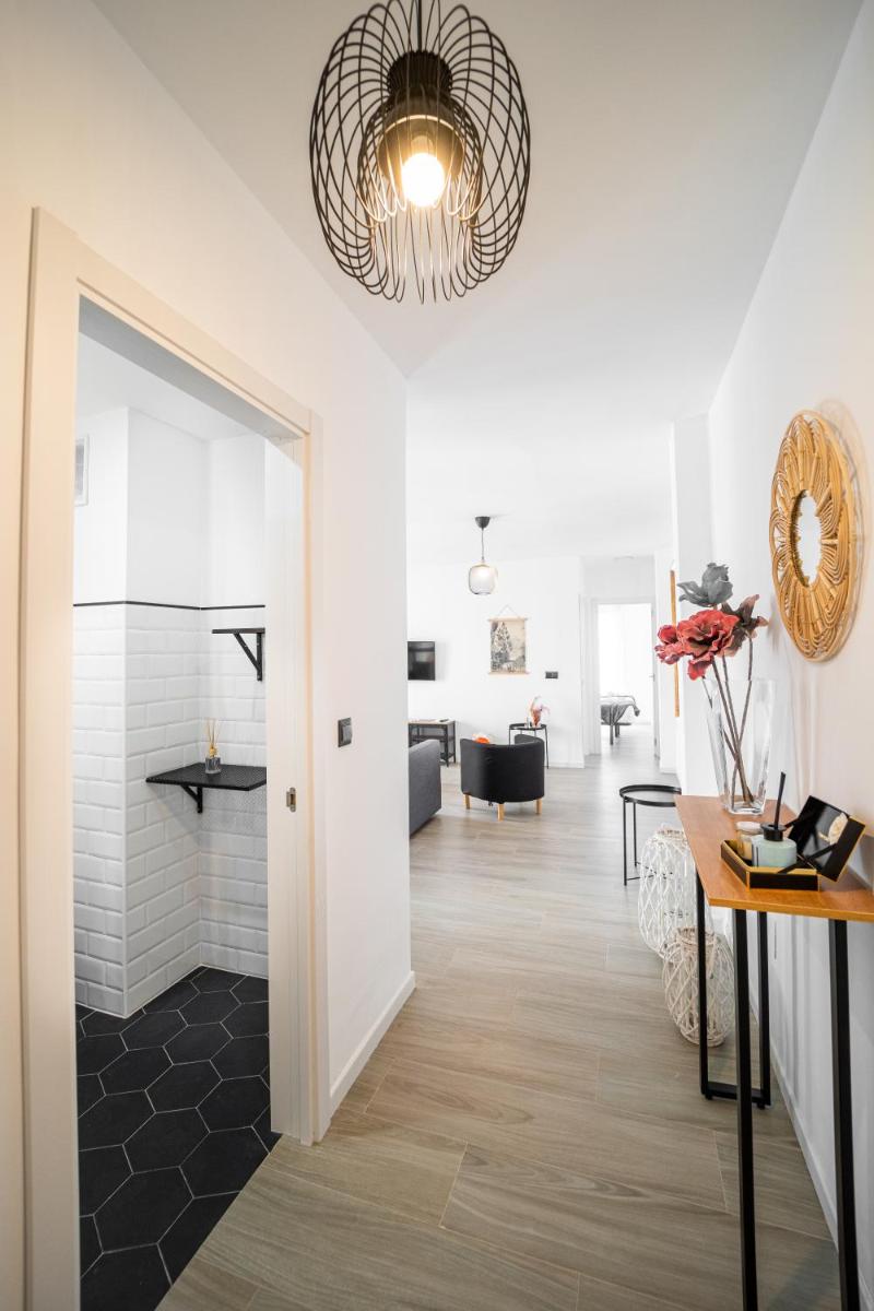 Apartamentos la Encarnación - Housity