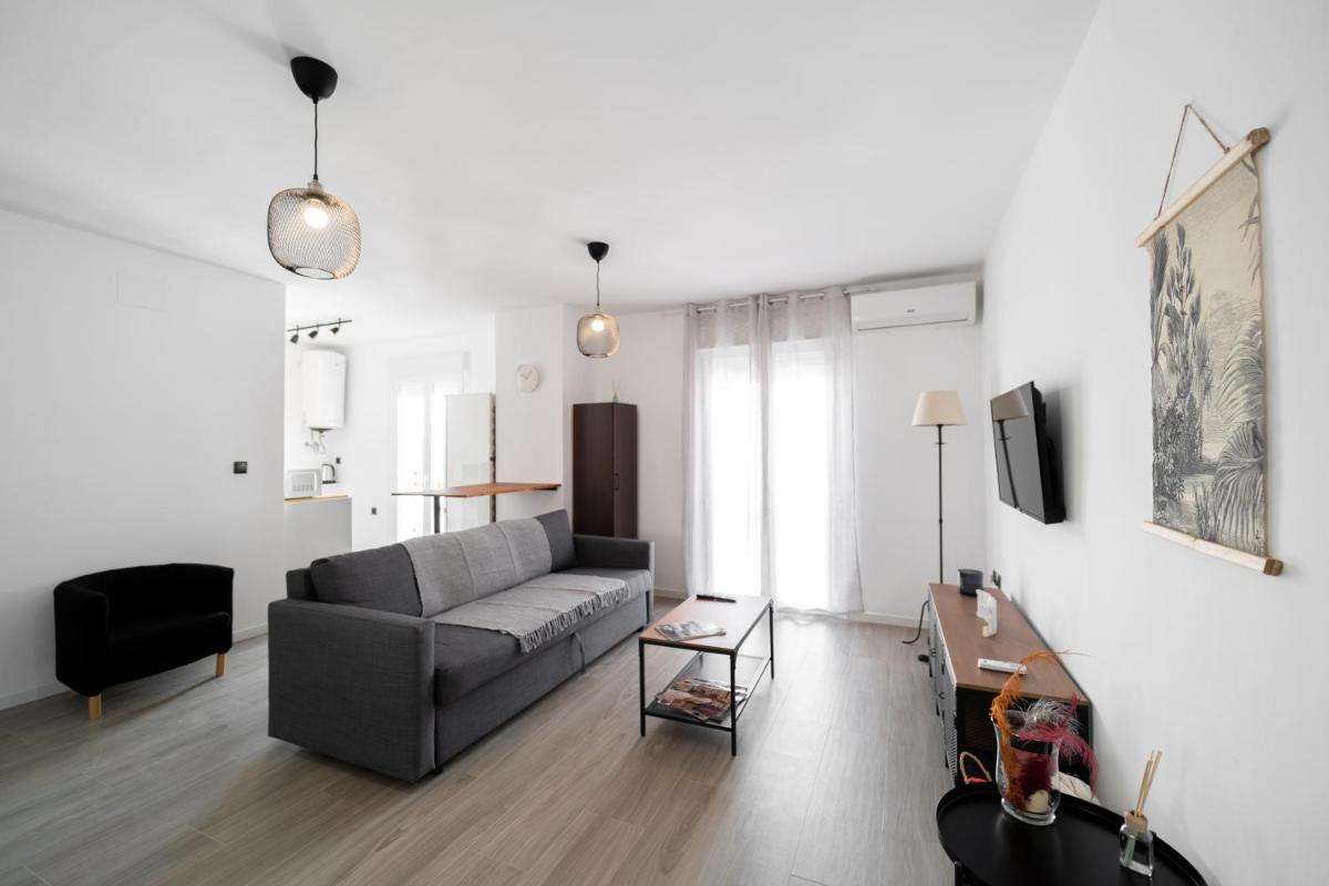Apartamentos la Encarnación - Housity