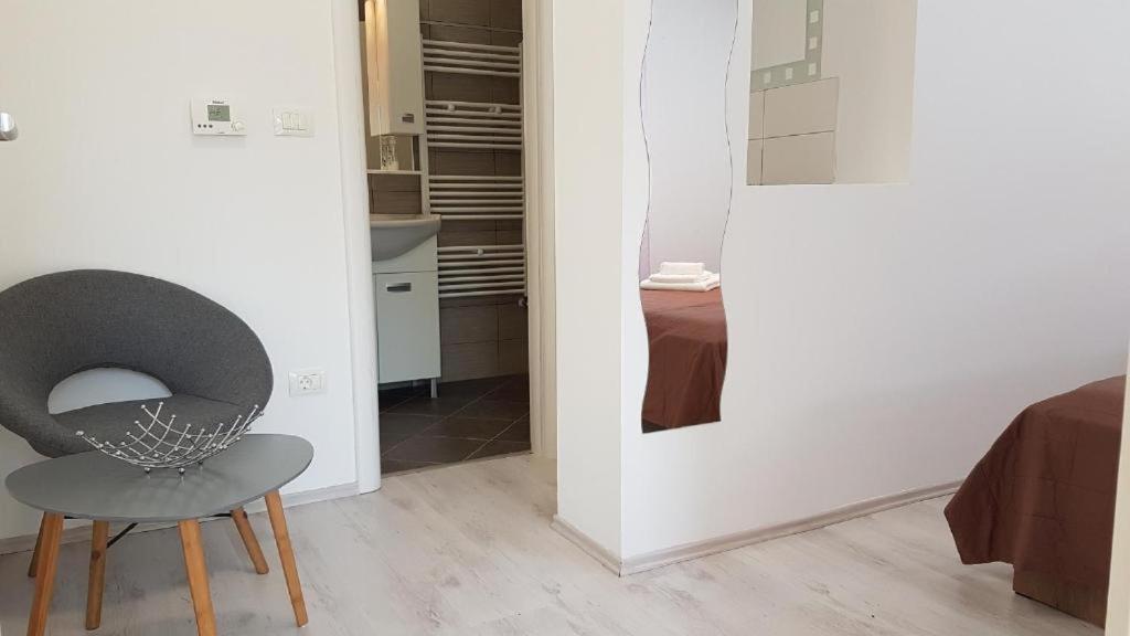 San Lorenzo Apartments - Housity