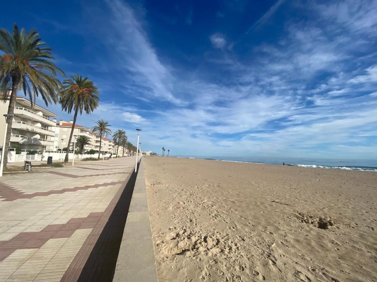 house on the beach - Housity