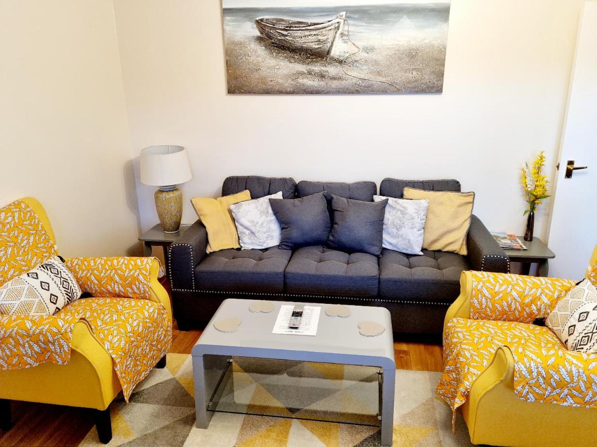Inverness City 2 bedroom free parking - Housity