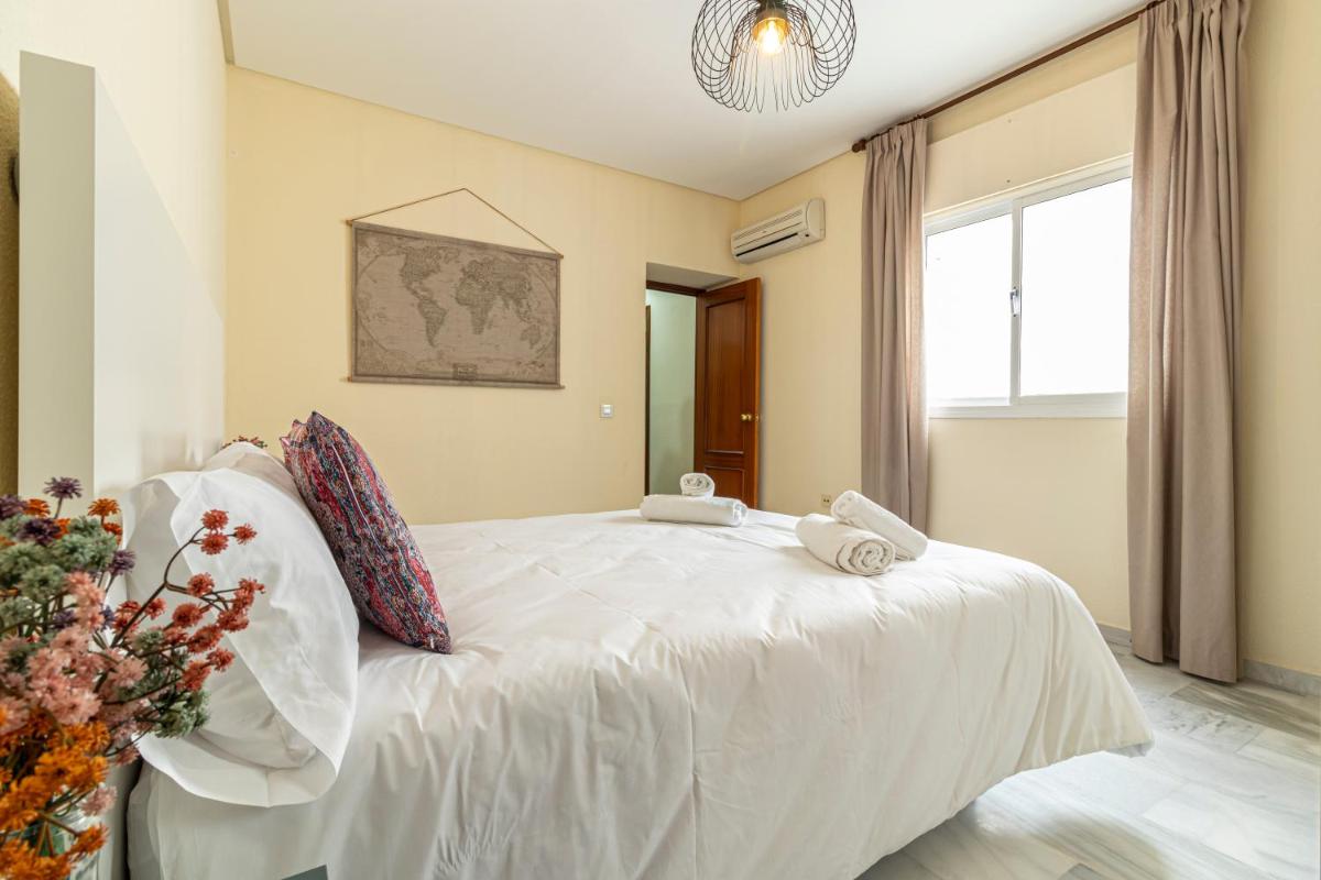 Allo Apartments Caballeros I Centro 2 Habitaciones - Housity