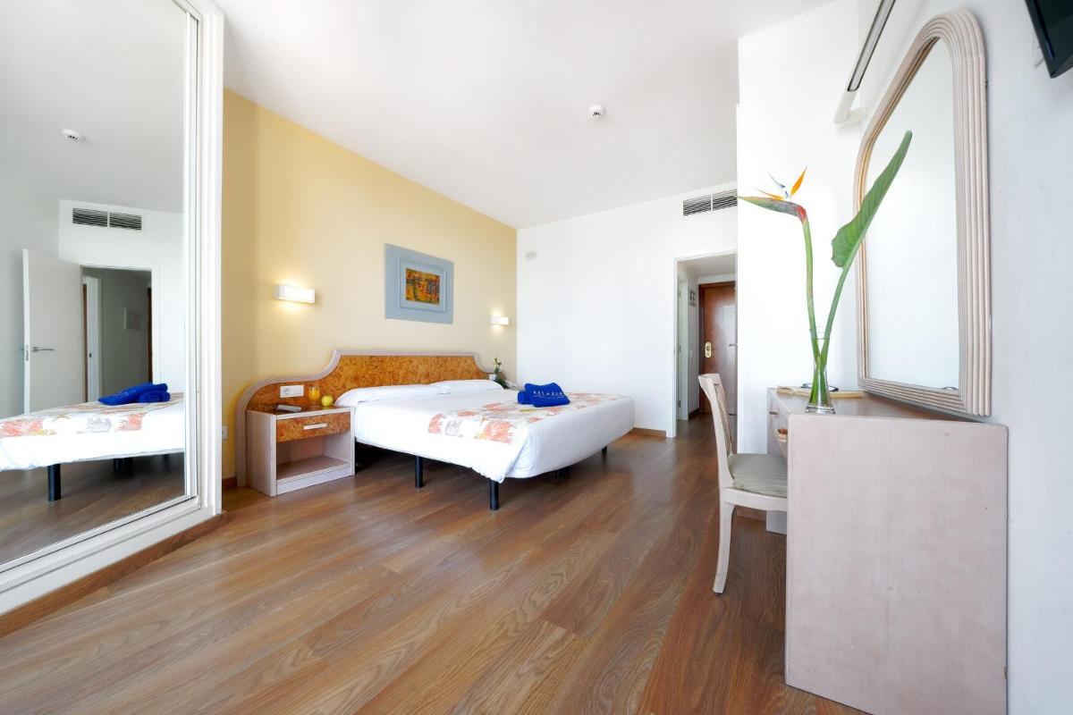 Cama o camas de una habitación en Relaxia Beverly Park