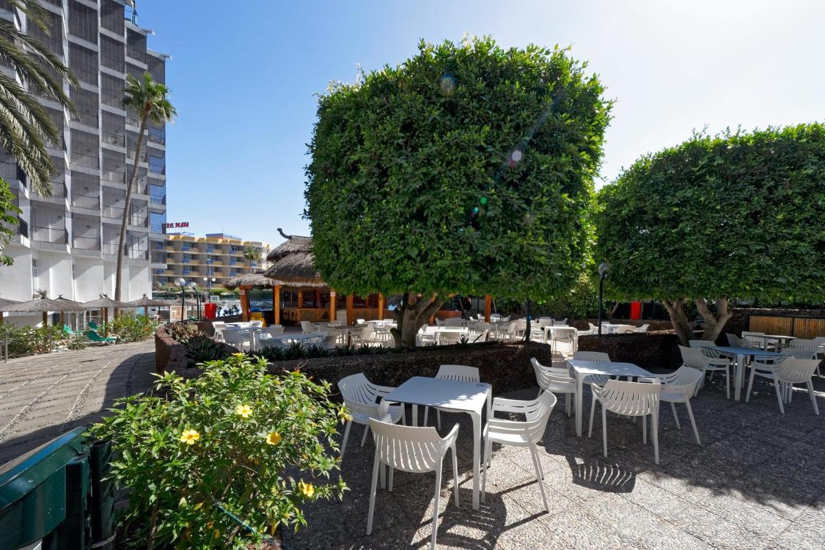 Un restaurante o sitio para comer en Relaxia Beverly Park