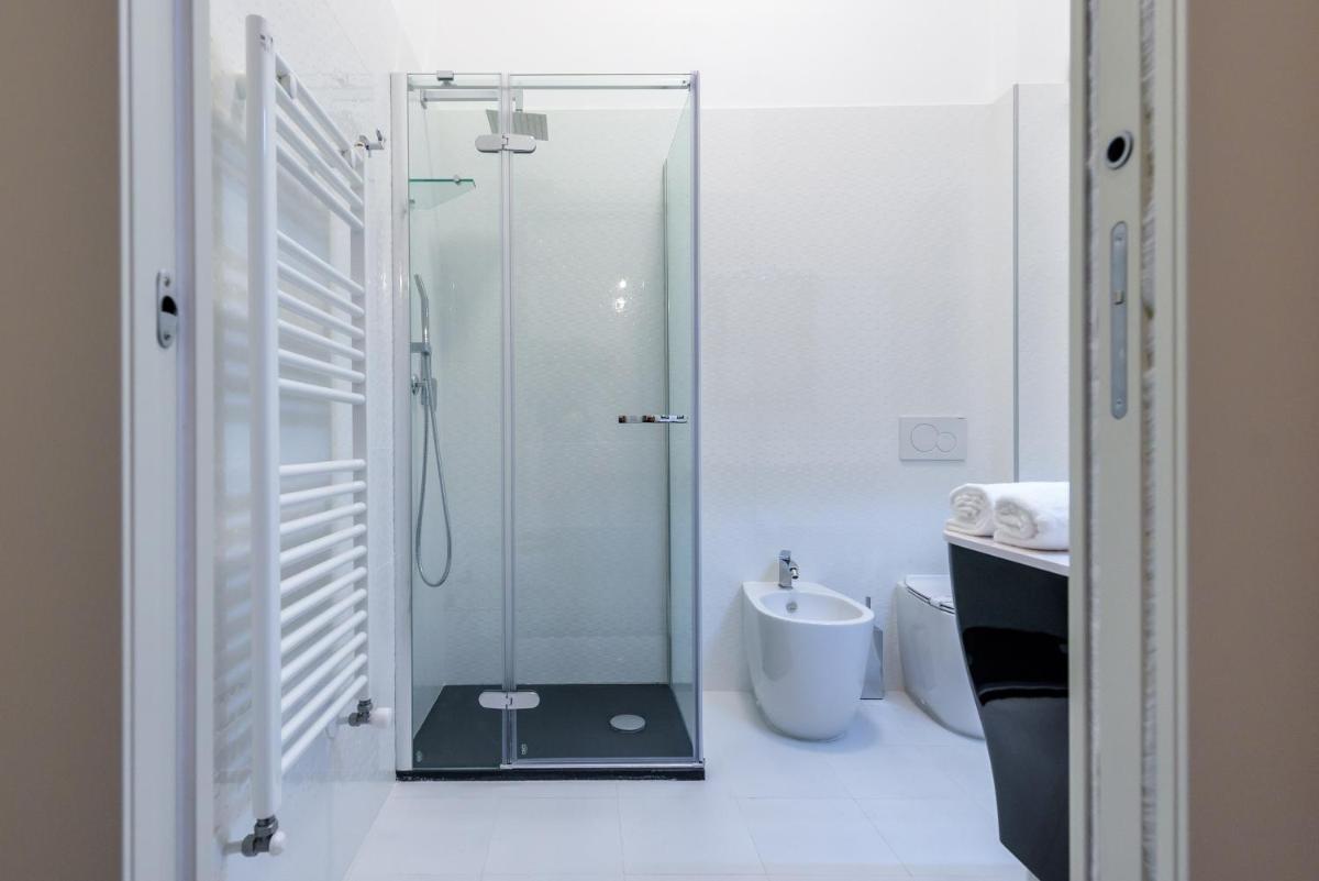 Marie Claire Apartments & Spa - Housity