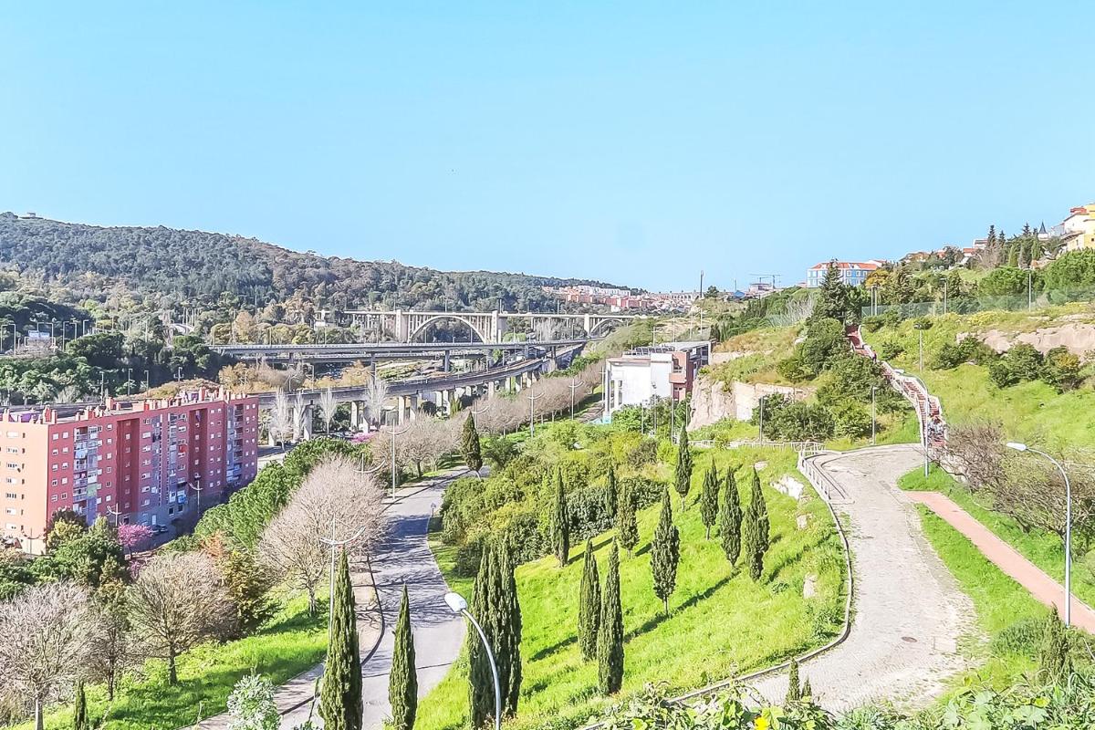 Vita Portucale ! Stylish Apartment Campo Ourique - Housity