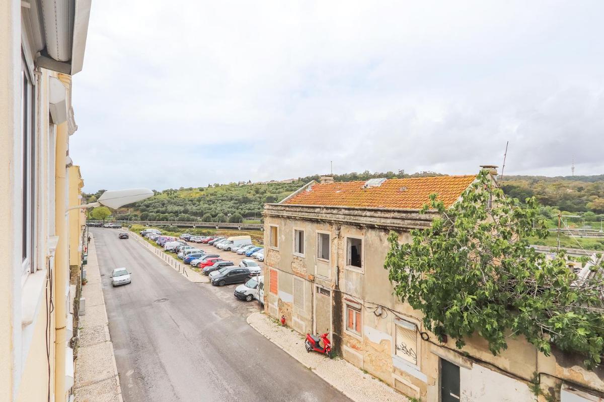 Vita Portucale ! Stylish Apartment Campo Ourique - Housity