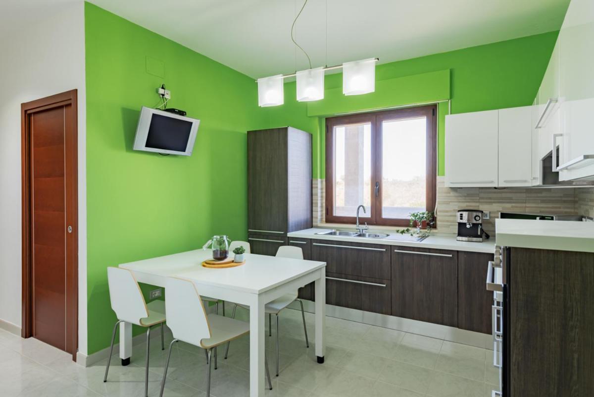 Battisti 55 - YourPlace Abruzzo - Housity
