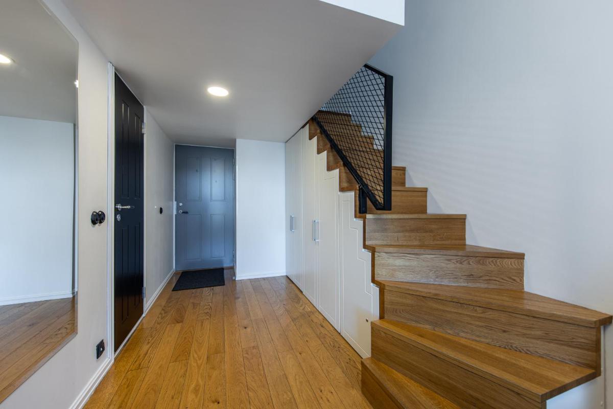Two-story Loft Apartments 15 - Housity