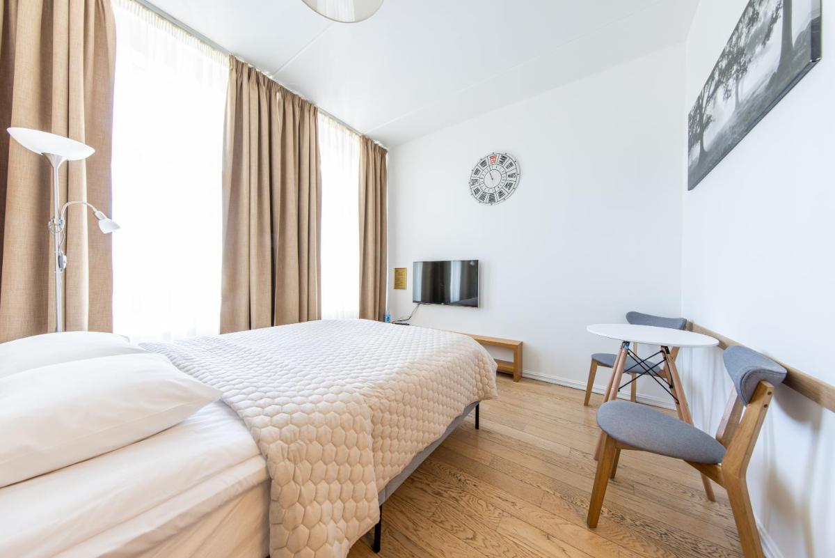 Cozy Studio Apartments 47 - Housity