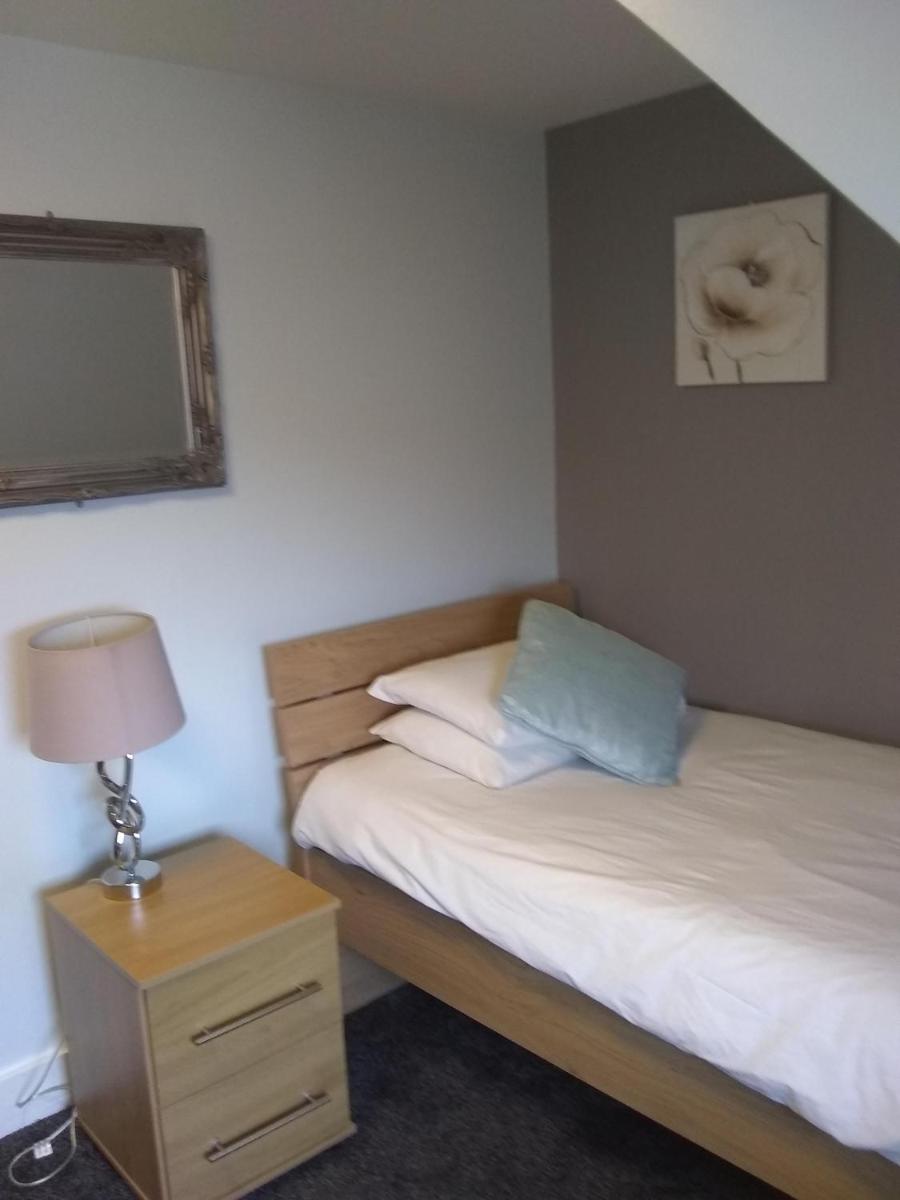 White Horse Hotel - Housity