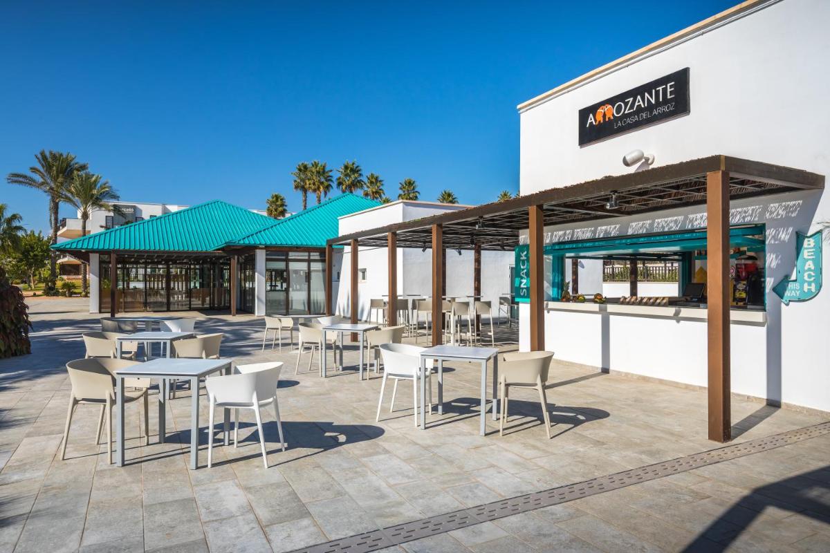 Un restaurante o sitio para comer en Barceló Cabo de Gata