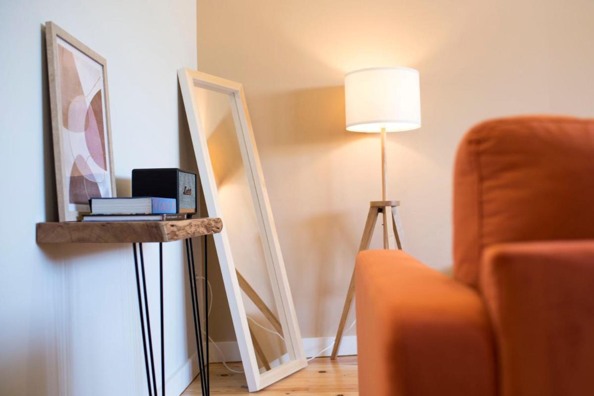 Central Superb Flat w/ AC & Balcony by LovelyStay - Housity