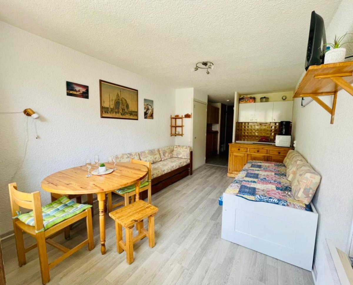 Nice 28m Comfort In The Heart La Salle Les Alpes - Housity
