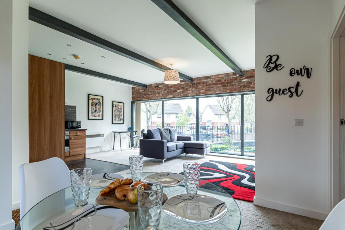 Clock Towers, 2 Bed, Stockton Heath, Warrington, Parking - Housity