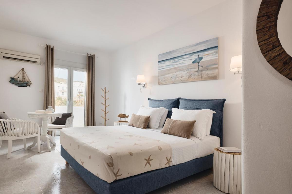 Capetan Giorgantas - Housity