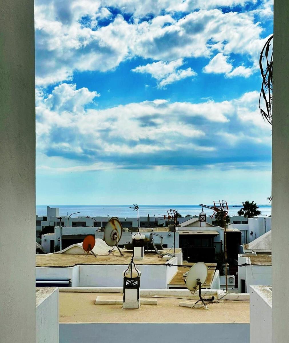 Apartment Vincent, cozy and sunny over the rooftops - Housity