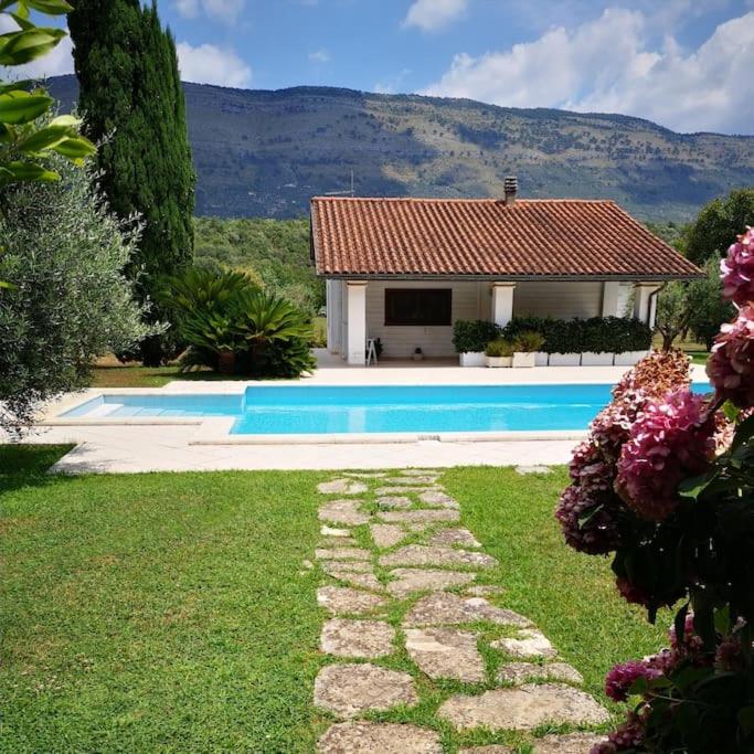 Villetta Blue Garden - Housity
