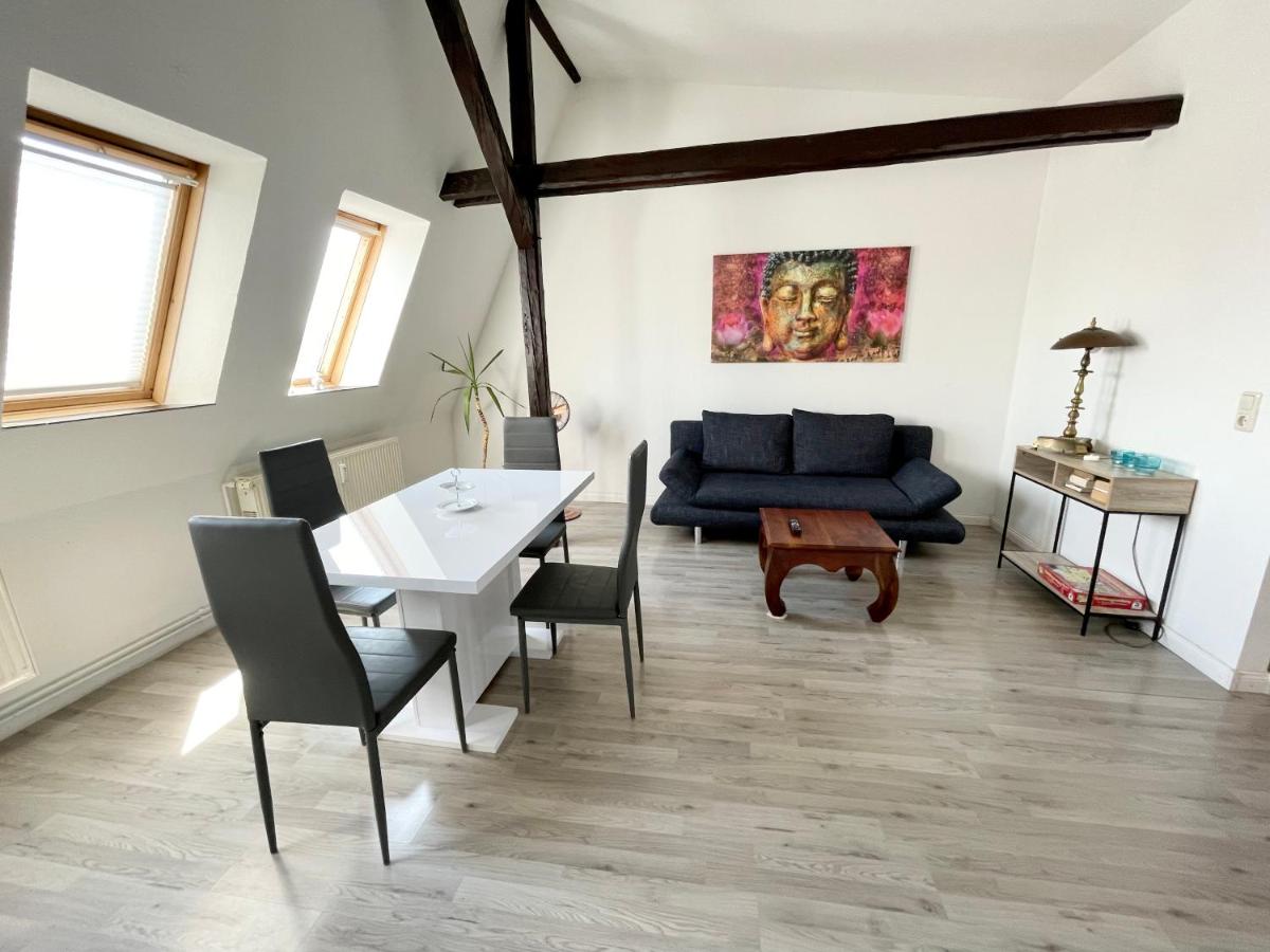 Komfortables Apartment nahe Hafen - Housity