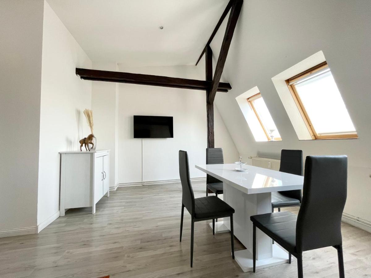 Komfortables Apartment nahe Hafen - Housity