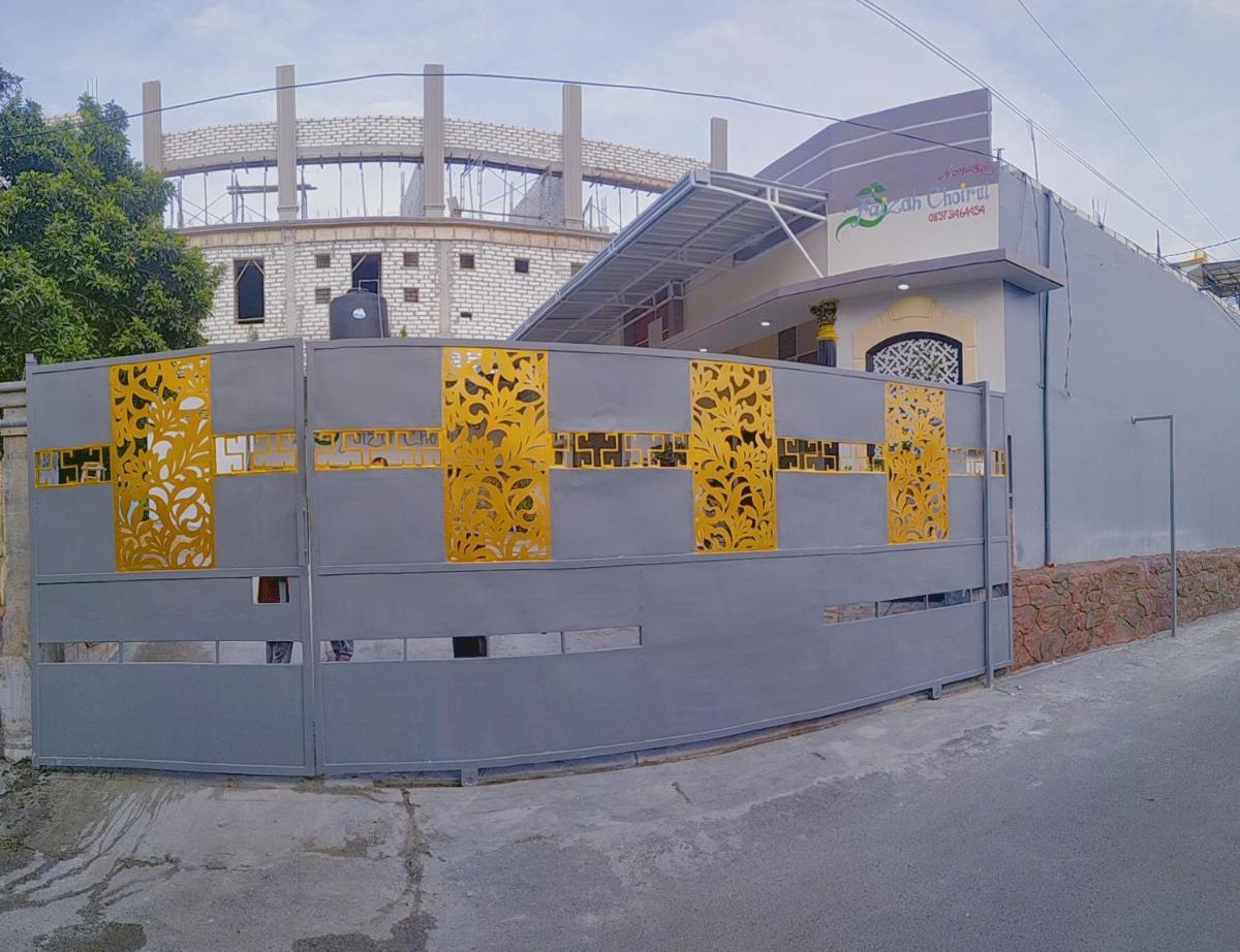 FaizahChoirul Homestay - Housity