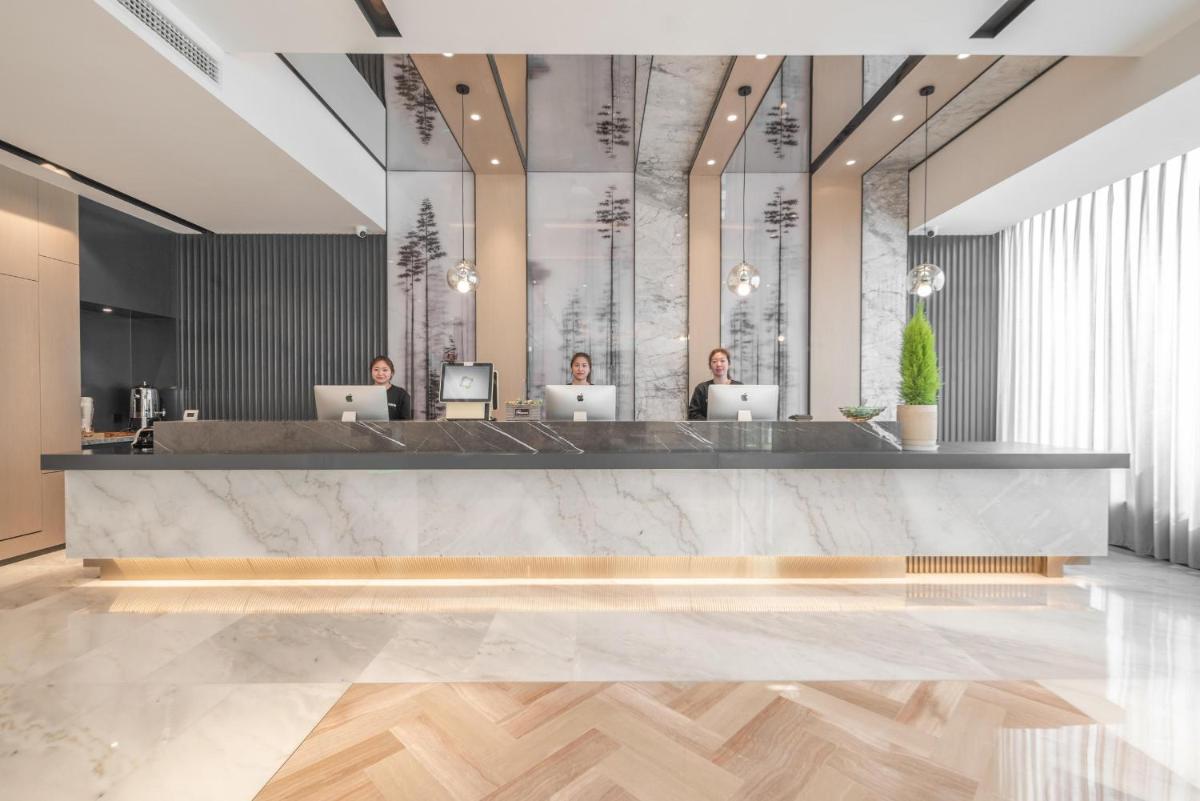 Atour Hotel Taizhou Maoye World - Housity
