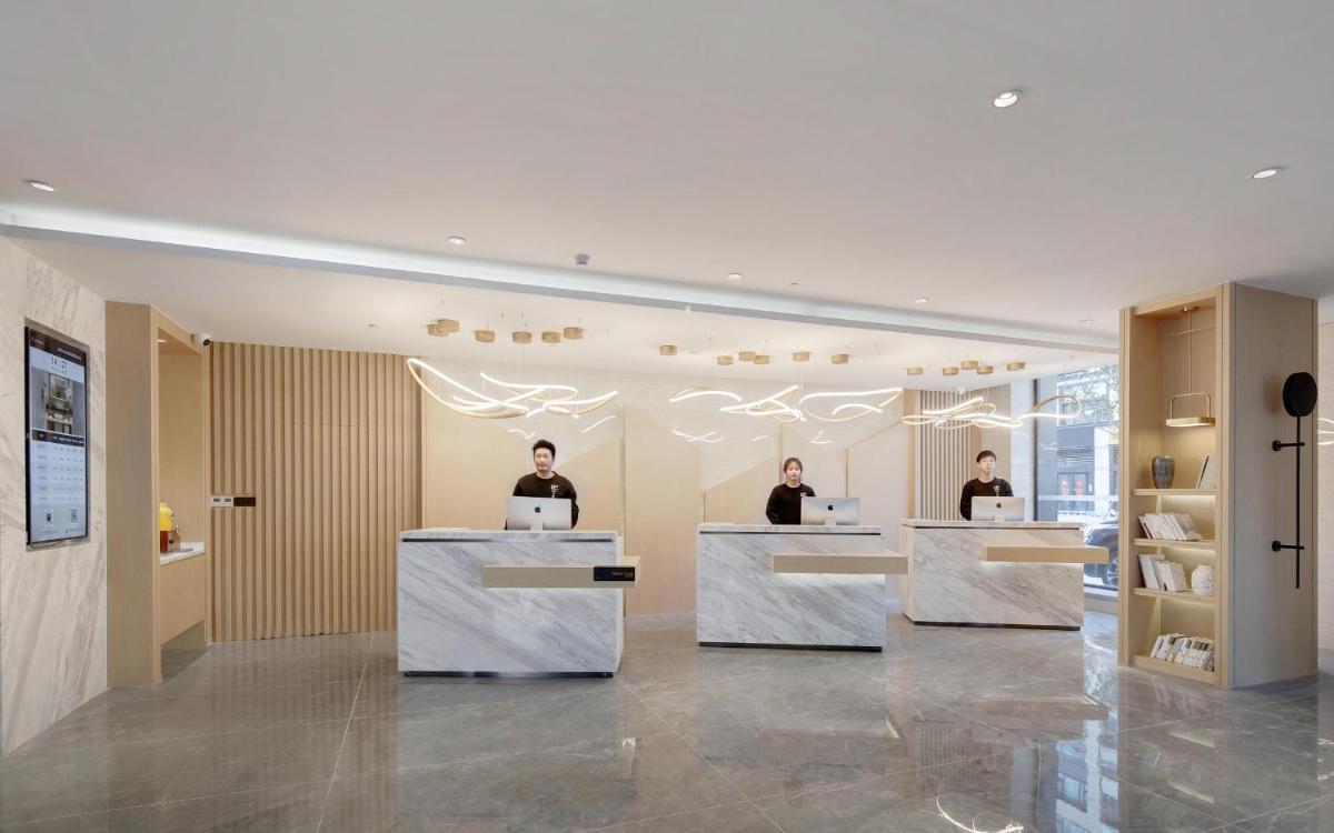 Atour Hotel Jinan High-Speed East Railway Station - Housity