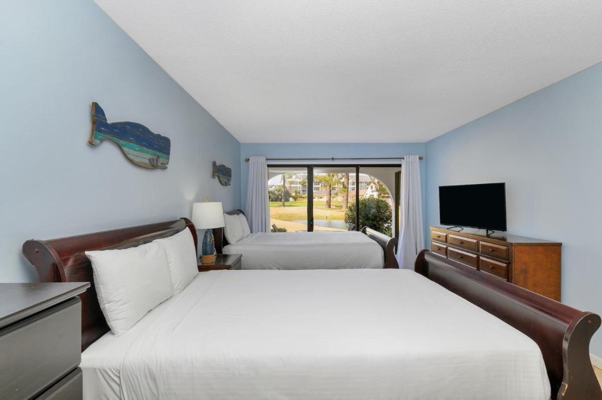 Edgewater E60704 - Housity