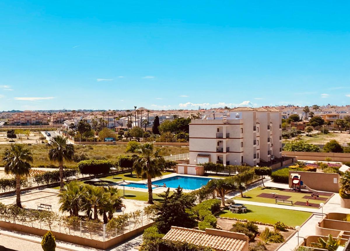 Casa Flania, Seaview, 2-bedroom, 2-bathroom - Housity