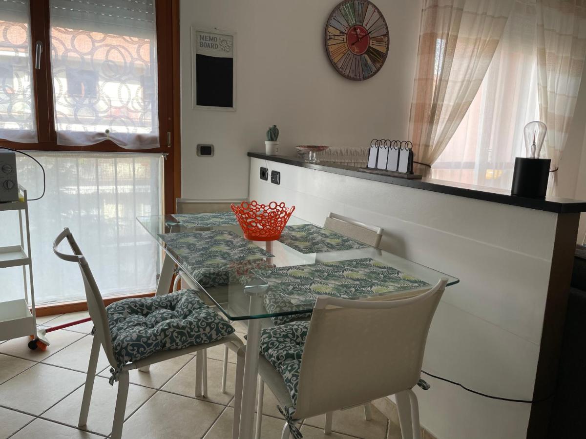 Casti - Appartamento MM3 Comasina - Housity