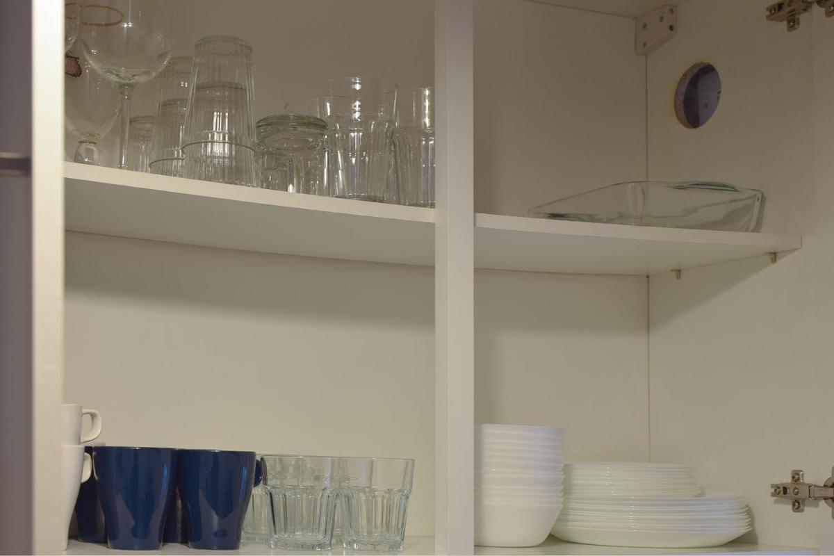 Cheerful 3-bedroom home with free parking and wifi - Housity