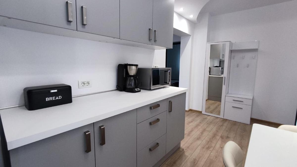 Amie SeaSide - Housity