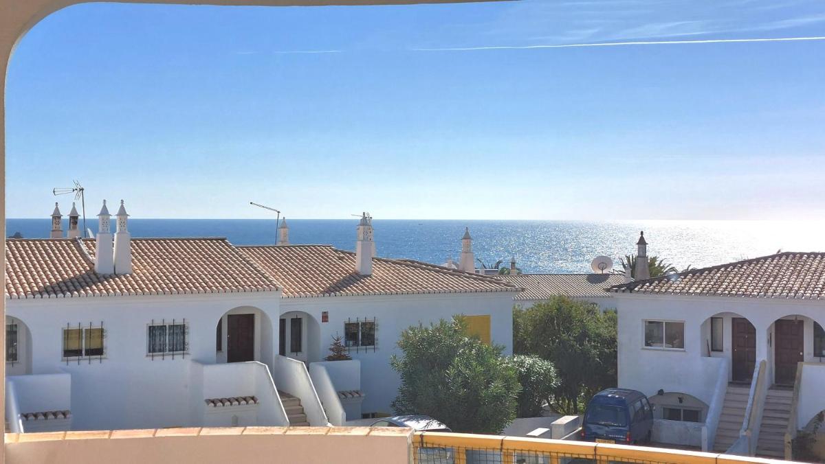 Luz Ocean Club Apartments - Housity